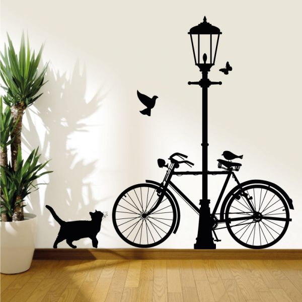 Bicicleta e Candeeiro em vinil autocolante decorativo de parede.