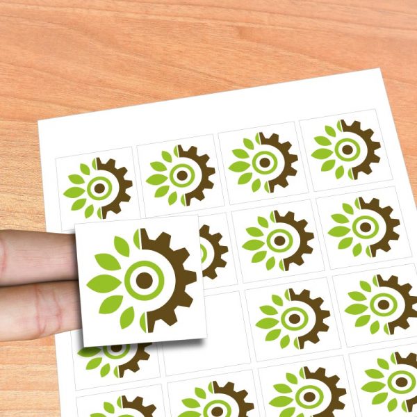 Stickers adesivos no formato quadrado. Desenhe os seus autocolantes e nós imprimimos agora é fácil e rápido
