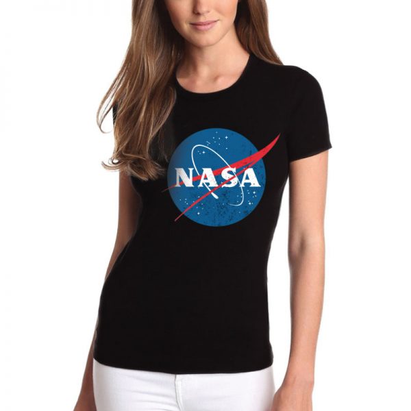 T-shirt NASA logotipo vintage, unissexo 100% Algodão, moderna e básica de manga curta com visual contemporâneo